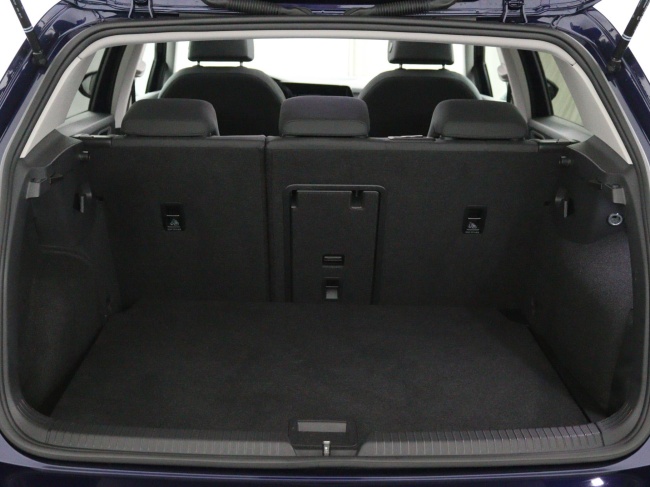 Volkswagen Golf - 1.5 eTSI Style