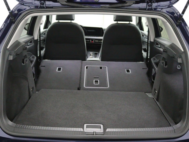 Volkswagen Golf - 1.5 eTSI Style