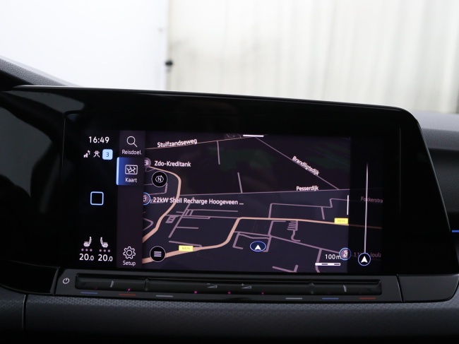 Volkswagen Golf - 1.5 eTSI Style