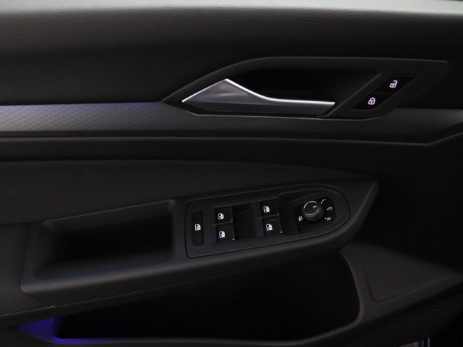 Volkswagen Golf - 1.5 eTSI Style