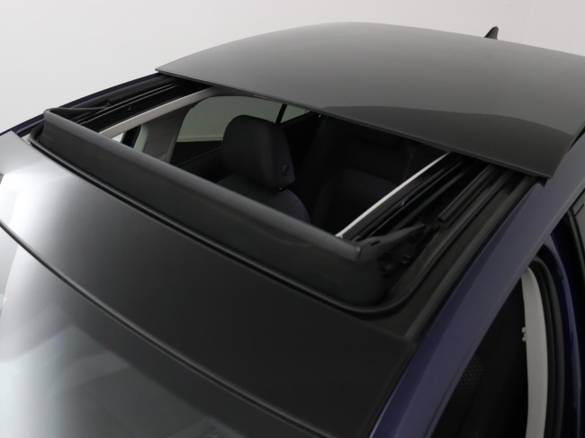 Volkswagen Golf - 1.5 eTSI Style