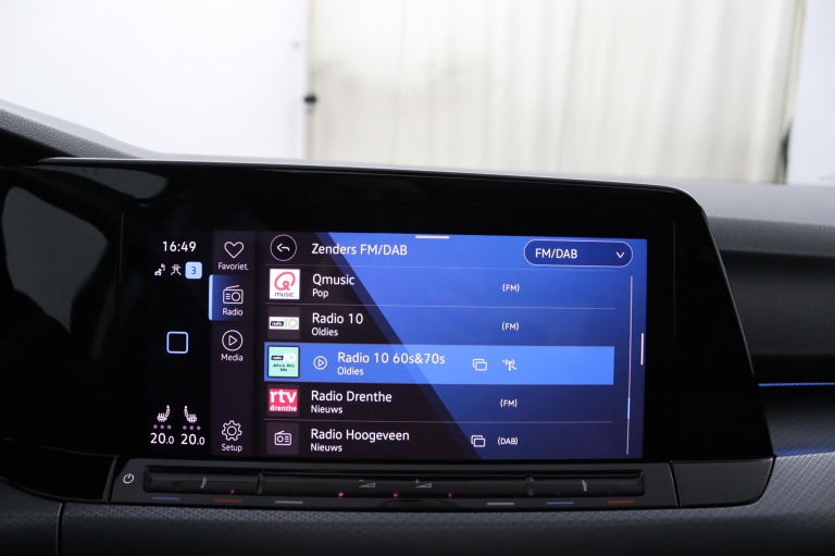 Volkswagen Golf - 1.5 eTSI Style 7