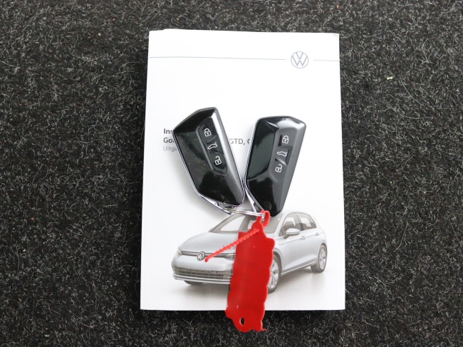 Volkswagen Golf - 1.5 eTSI Style