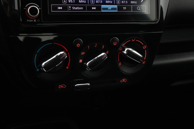 Mitsubishi Space Star - 1.2 Connect+ 6