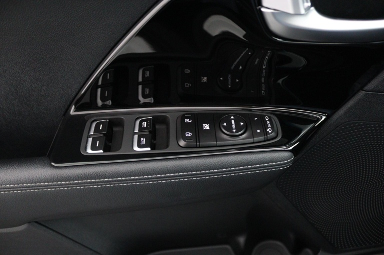 Kia Niro - 1.6 GDi Hybrid Edition 25