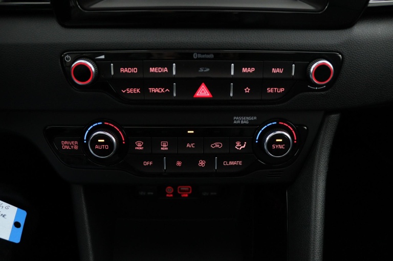 Kia Niro - 1.6 GDi Hybrid Edition 6