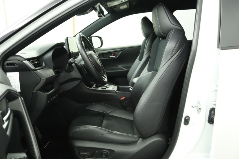 Toyota RAV4 - 2.5 Hybrid AWD GR SPORT 17