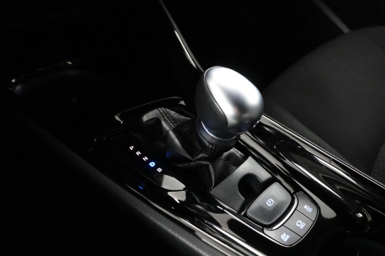 Toyota C-HR - 1.8 Hybrid Bi-Tone 26