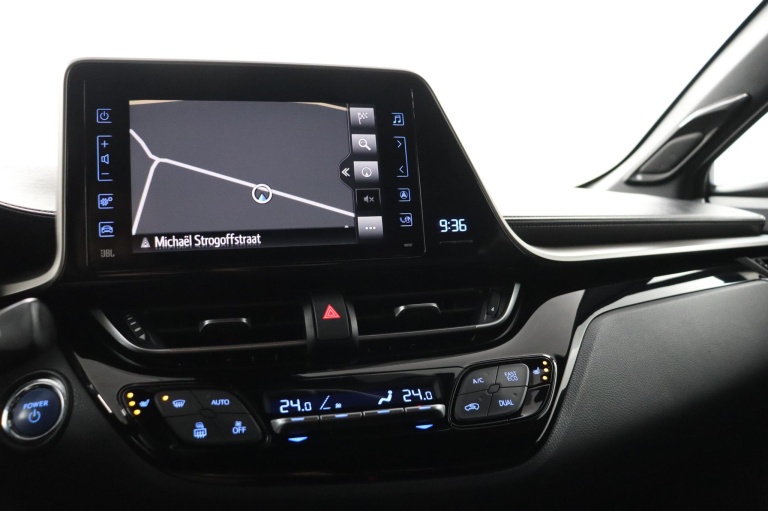 Toyota C-HR - 1.8 Hybrid Bi-Tone 27