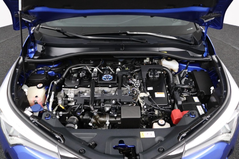 Toyota C-HR - 1.8 Hybrid Bi-Tone 33