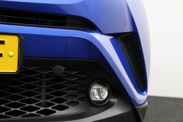 Toyota C-HR - 1.8 Hybrid Bi-Tone 34