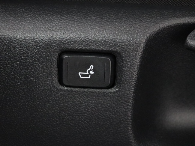 Toyota C-HR - 1.8 Hybrid Bi-Tone