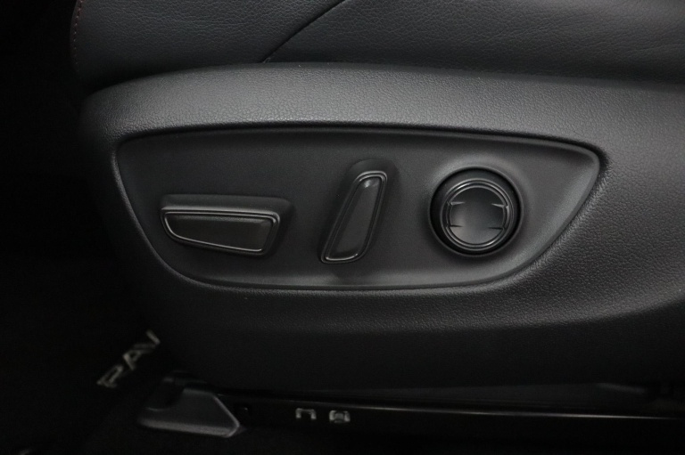 Toyota RAV4 - 2.5 Plug-in Hybrid AWD Bi-Tone Plus 51