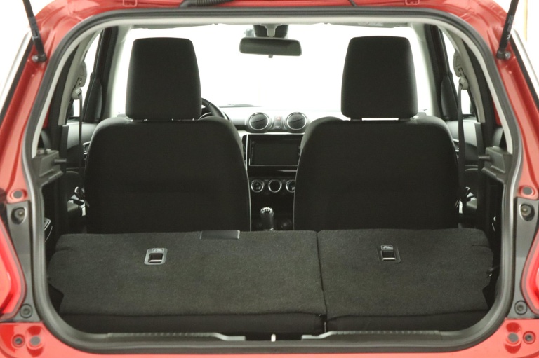 Suzuki Swift - 1.2 Stijl Smart Hybrid 26