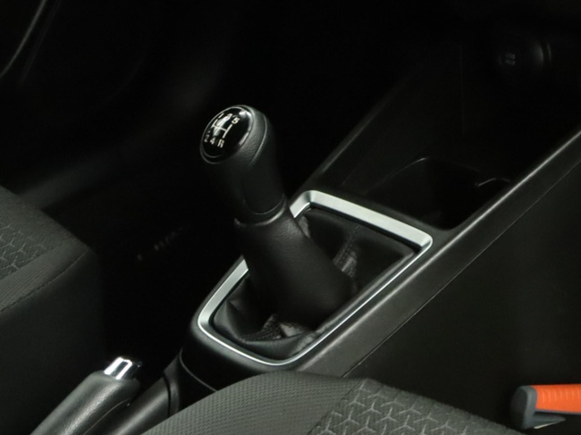 Suzuki Swift - 1.2 Stijl Smart Hybrid