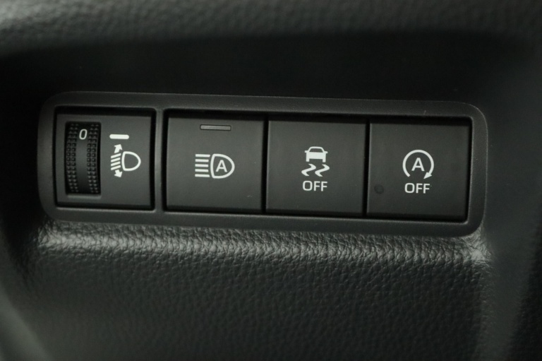 Toyota Aygo X - 1.0 VVT-i MT Play 29