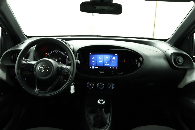 Toyota Aygo X - 1.0 VVT-i MT Play 57
