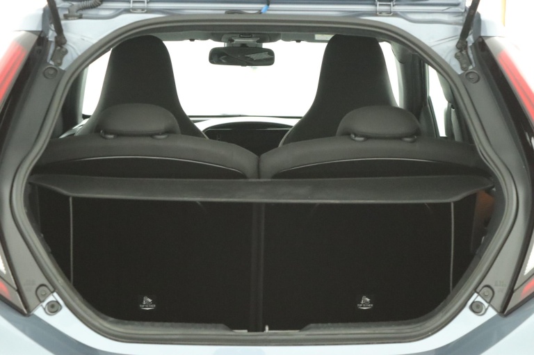 Toyota Aygo X - 1.0 VVT-i MT Play 23