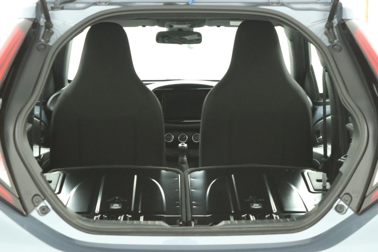 Toyota Aygo X - 1.0 VVT-i MT Play 26