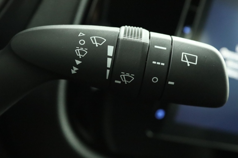 Toyota Aygo X - 1.0 VVT-i MT Play 31