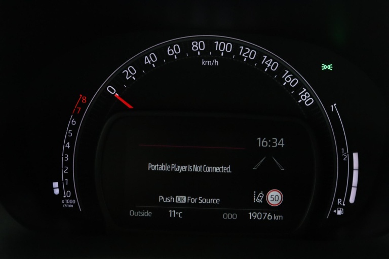 Toyota Aygo X - 1.0 VVT-i MT Play 49