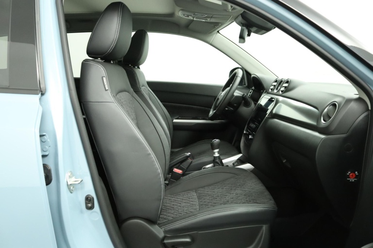 Suzuki Vitara - 1.4 Boosterjet Smart Hybrid Style 22