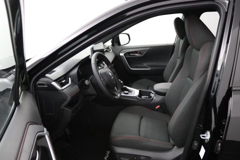 Toyota RAV4 - 2.5 Plug-in Hybrid AWD Business 16