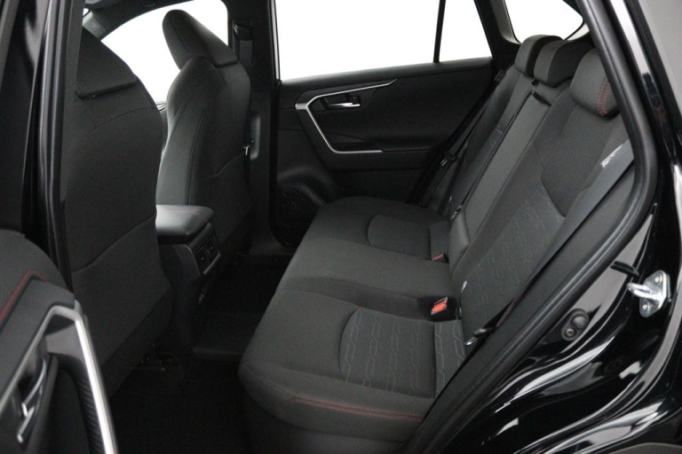 Toyota RAV4 - 2.5 Plug-in Hybrid AWD Business 17