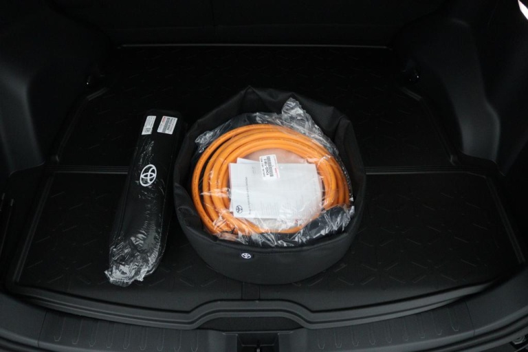 Toyota RAV4 - 2.5 Plug-in Hybrid AWD Business 40