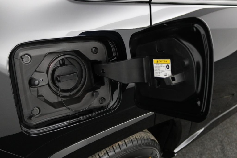 Toyota RAV4 - 2.5 Plug-in Hybrid AWD Business 41