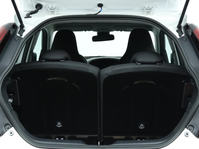 Toyota Aygo X - 1.0 VVT-i MT Play