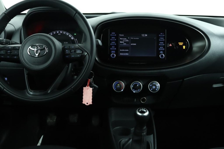 Toyota Aygo X - 1.0 VVT-i MT Play 47