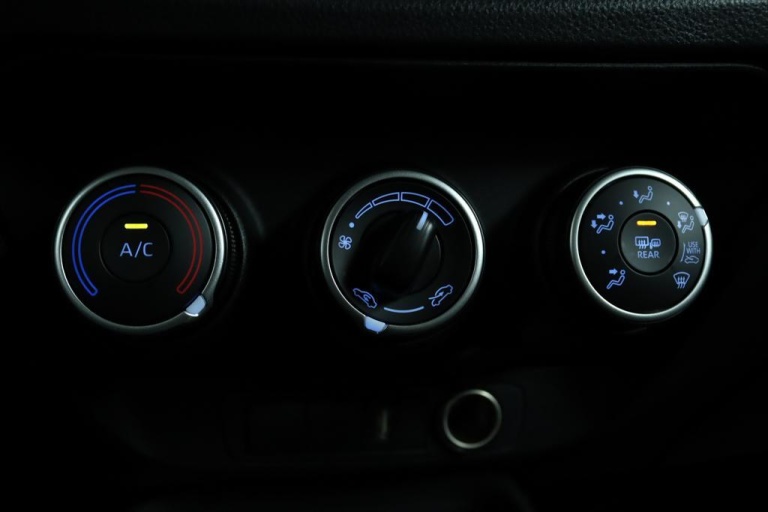 Toyota Aygo X - 1.0 VVT-i MT Play 7