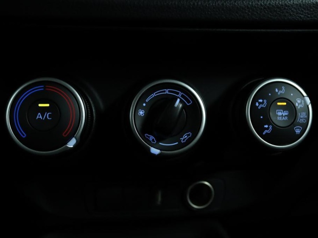 Toyota Aygo X - 1.0 VVT-i MT Play