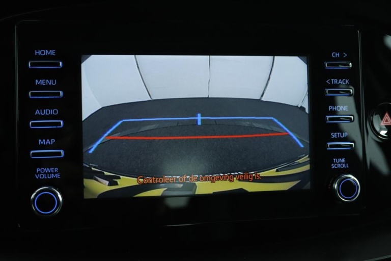 Toyota Aygo X - 1.0 VVT-i MT Play 8