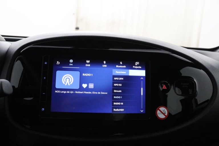 Toyota Aygo X - 1.0 VVT-i MT Play 13