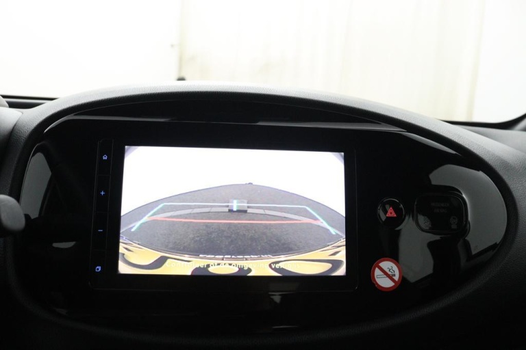 Toyota Aygo X - 1.0 VVT-i MT Play 14