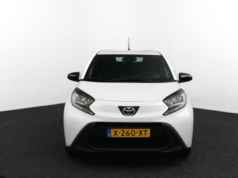 Toyota Aygo X - 1.0 VVT-i MT Play 7
