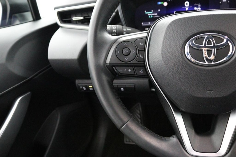 Toyota Corolla Touring Sports - Hybrid 140 19