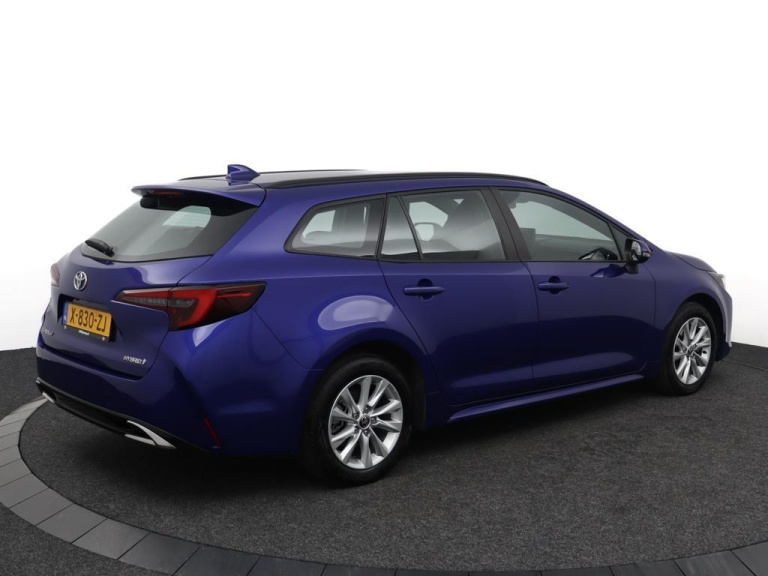Toyota Corolla Touring Sports - Hybrid 140 2