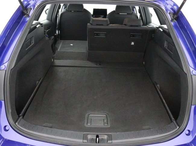 Toyota Corolla Touring Sports - Hybrid 140