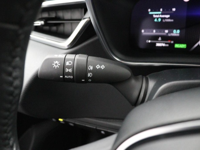 Toyota Corolla Touring Sports - Hybrid 140