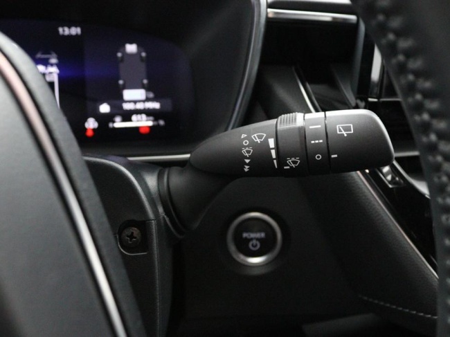 Toyota Corolla Touring Sports - Hybrid 140