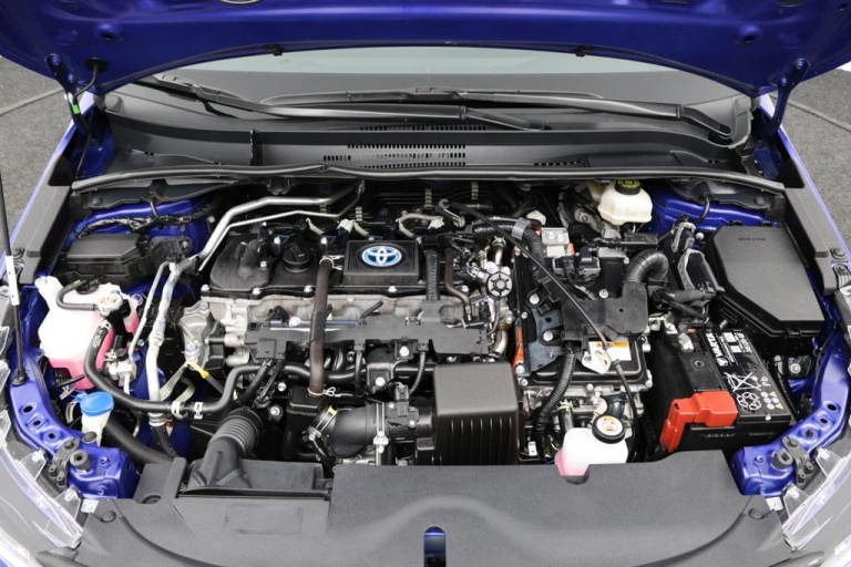 Toyota Corolla Touring Sports - Hybrid 140 32