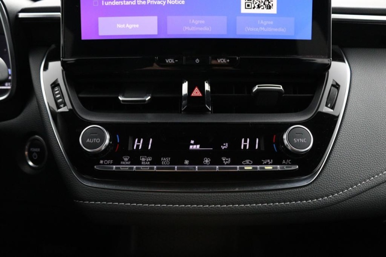 Toyota Corolla Touring Sports - Hybrid 140 7