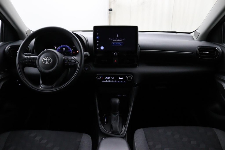 Toyota Yaris - 1.5 Hybrid 115 First Edition 10