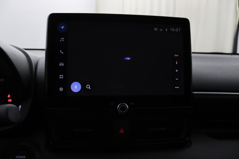 Toyota Yaris - 1.5 Hybrid 115 First Edition 15