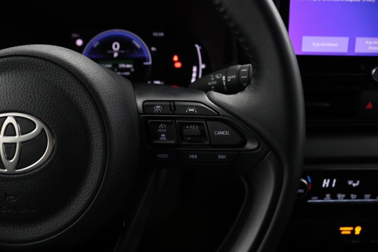 Toyota Yaris - 1.5 Hybrid 115 First Edition 19