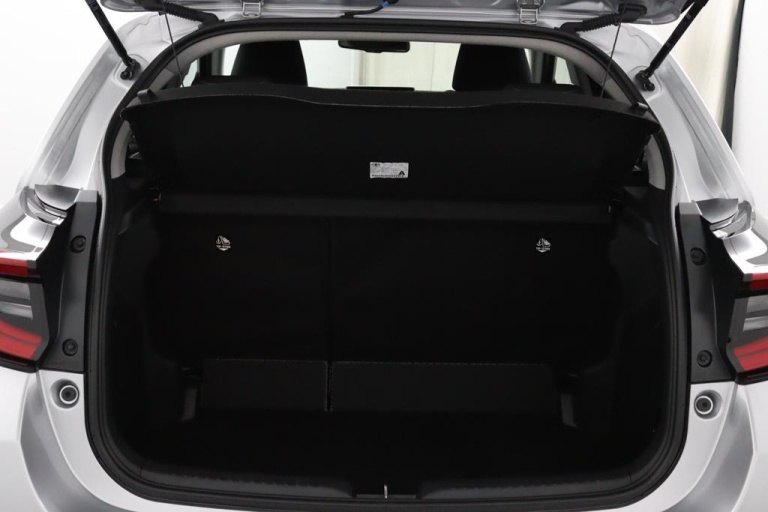 Toyota Yaris - 1.5 Hybrid 115 First Edition 26