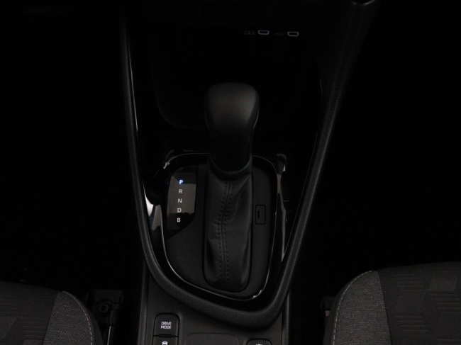 Toyota Yaris - 1.5 Hybrid 115 First Edition